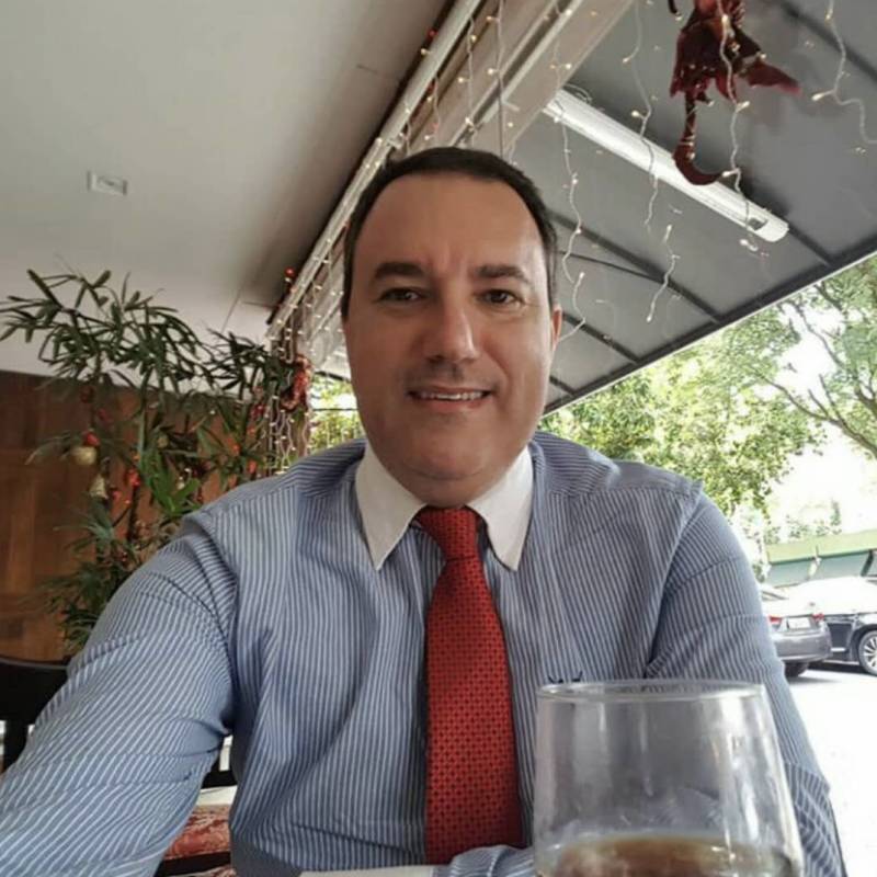 Robert21744 dating