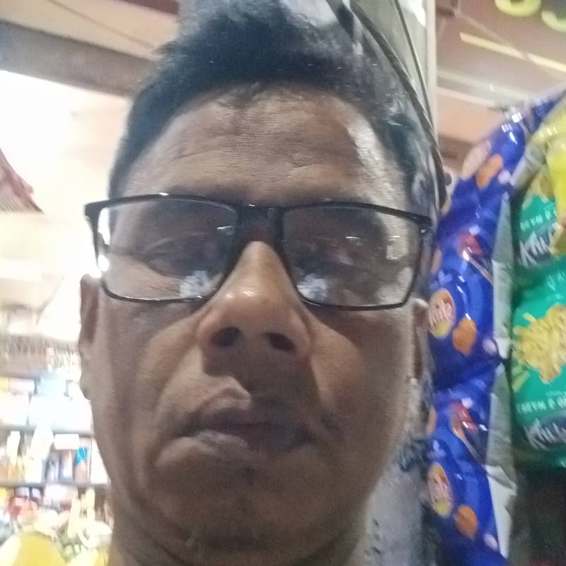 TAREK95406 dating