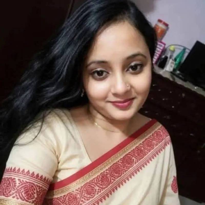 Chandni18044 dating